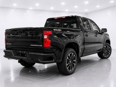 Used 2024 Chevrolet Silverado 1500 Custom AWD/4WD image 5