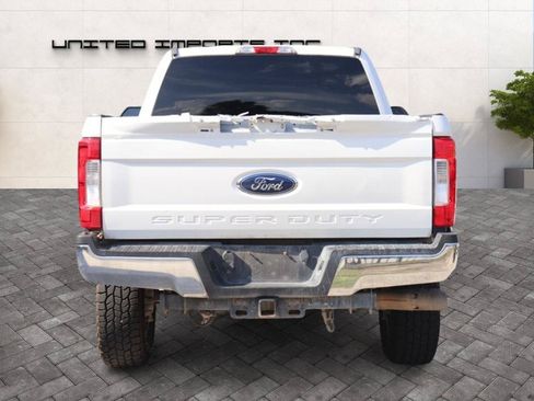 Used 2019 Ford F250 XLT w/ Snow Plow Prep Package AWD/4WD image 6