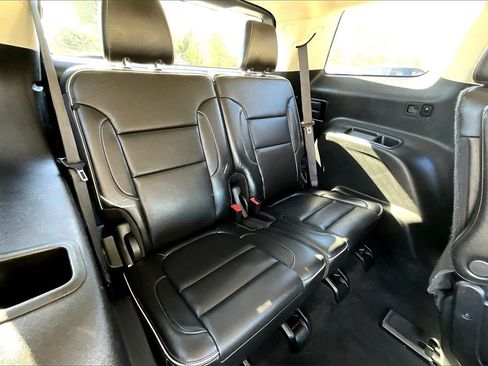 Used 2022 GMC Acadia Denali w/ Denali Technology Package image 31