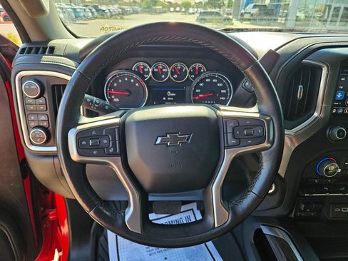 Certified 2022 Chevrolet Silverado 1500 LT Trail Boss w/ LT Trail Boss Premium Package AWD/4WD image 14