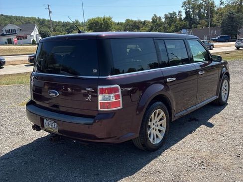 Used 2011 Ford Flex SEL w/ Rapid Spec Order Code image 4