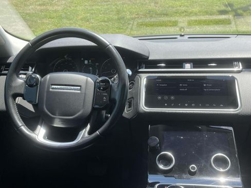 Used 2020 Land Rover Range Rover Velar S AWD/4WD image 13