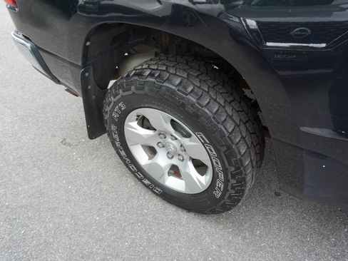 Used 2019 RAM 1500 Big Horn w/ Trailer Tow Group AWD/4WD image 5