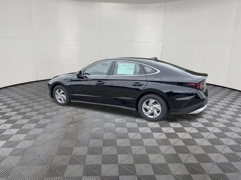 Used 2026 Hyundai Sonata SE FWD image 13