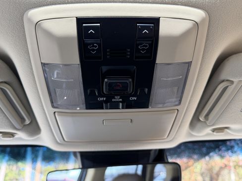 Used 2022 Lexus GX 460 Luxury image 36