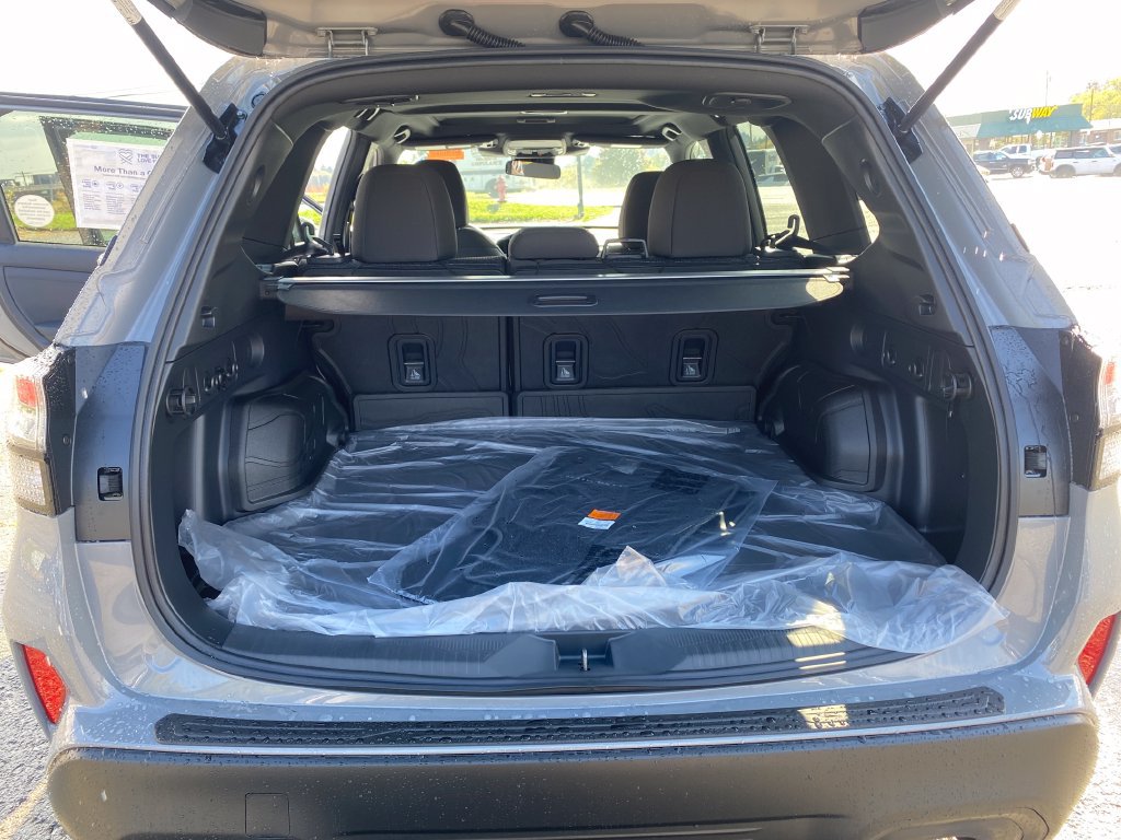 New 2026 Subaru Forester Premium AWD/4WD image 16