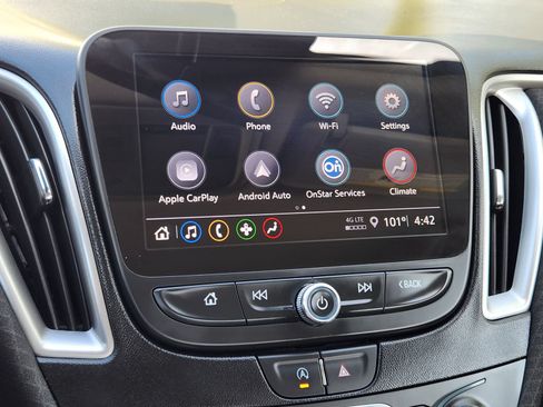 Used 2024 Chevrolet Malibu LT FWD image 18
