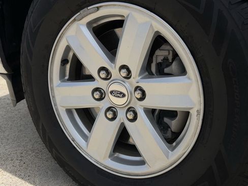 Used 2022 Ford F150 XL w/ Equipment Group 101A High RWD image 11