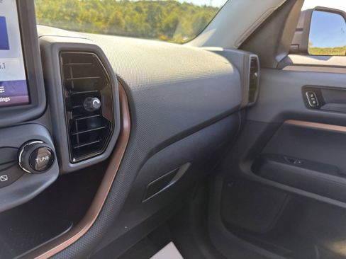 Used 2024 Ford Bronco Sport Outer Banks w/ Tech Package image 45