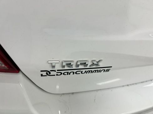 Used 2020 Chevrolet Trax LS FWD image 25