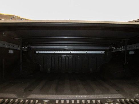 New 2026 Nissan Frontier PRO-4X w/ Pro-4x Convenience Package image 14