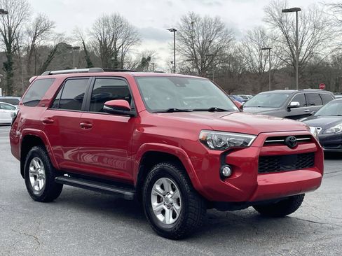 Used 2020 Toyota 4Runner SR5 Premium image 7