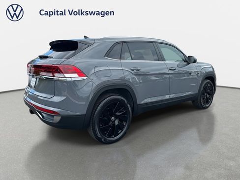 New 2026 Volkswagen Atlas Cross Sport SE image 5