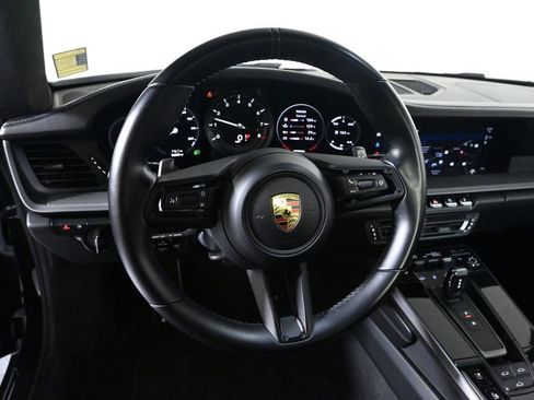 Certified 2022 Porsche 911 Carrera RWD image 12