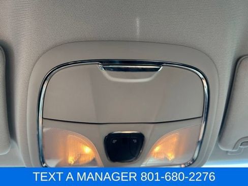 Used 2019 Jeep Cherokee Trailhawk AWD/4WD image 22