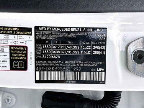 Certified 2025 Mercedes-Benz GLE 63 AMG S image 22