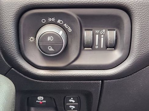 New 2026 RAM 1500 Lone Star AWD/4WD image 18