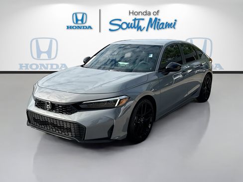 Used 2025 Honda Civic Sport image 3