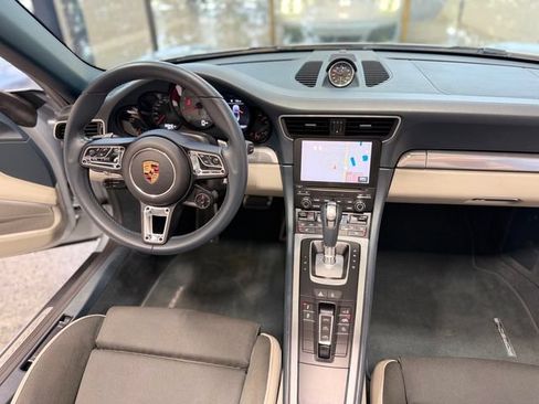 Used 2017 Porsche 911 Carrera S RWD image 23
