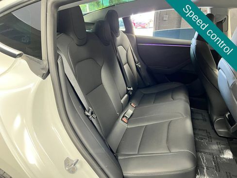 Used 2025 Tesla Model 3 Long Range RWD image 11