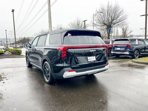 New 2026 Kia Carnival image 10