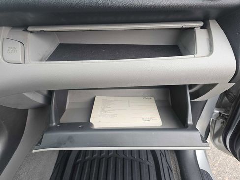 Used 2006 Toyota RAV4 4WD image 40