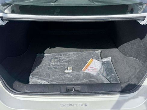 Used 2024 Nissan Sentra SR w/ SR Premium Package FWD image 57