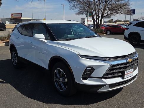 New 2026 Chevrolet Blazer LT w/ LPO, Floor Liner Package image 5