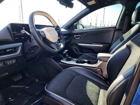 Certified 2025 Kia K4 GT-Line w/ GT-Line Sunroof Package image 9