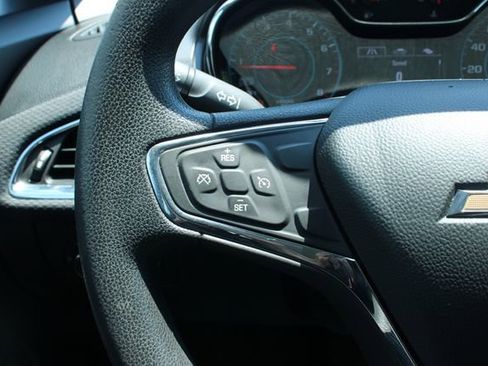 Used 2016 Chevrolet Cruze LT FWD image 23