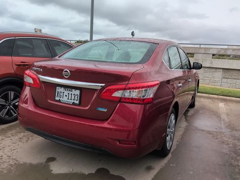 Used 2014 Nissan Sentra S FWD image 3