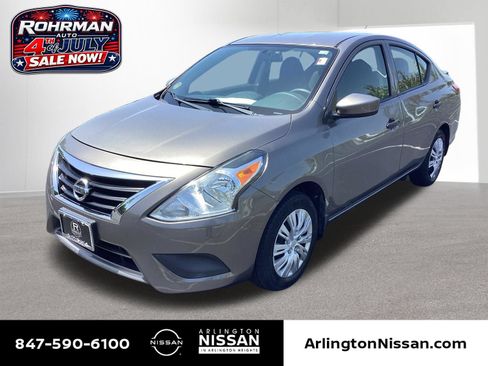 Used 2017 Nissan Versa S Plus FWD image 1