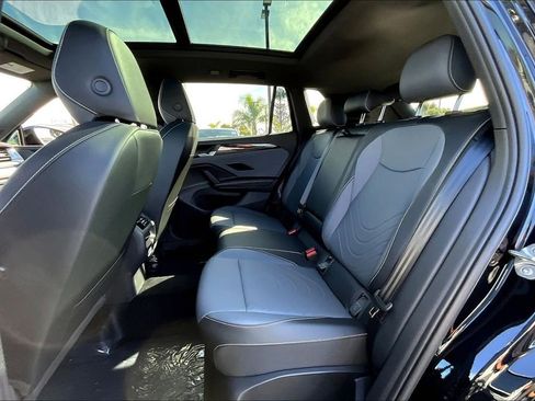 New 2026 Volkswagen Tiguan SE R-Line image 21