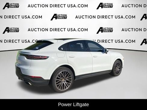 Used 2023 Porsche Cayenne Coupe AWD/4WD image 6