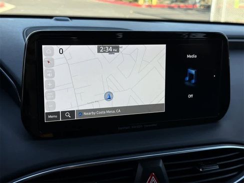 Used 2023 Hyundai Santa Fe Limited image 16