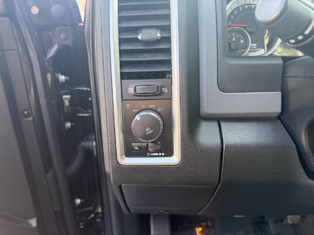 Used 2014 RAM 1500 Big Horn AWD/4WD image 19