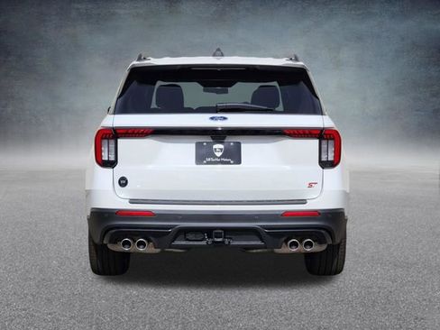 New 2026 Ford Explorer ST image 6