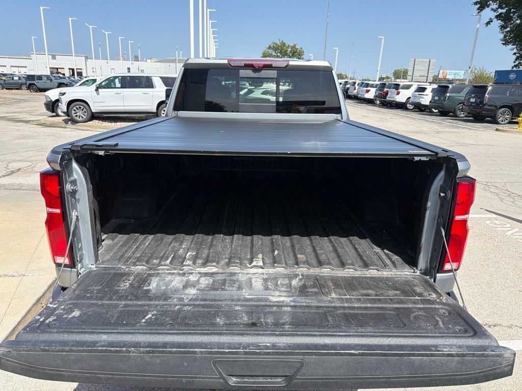 Used 2024 Chevrolet Silverado 3500 High Country w/ Technology Package AWD/4WD image 37