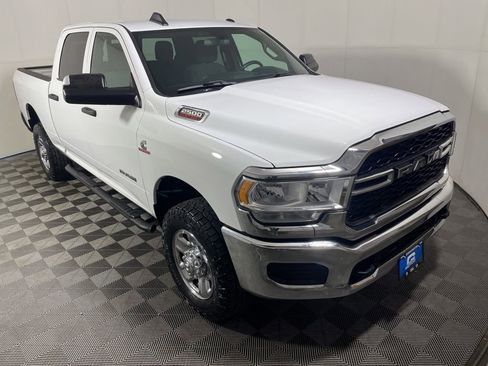 Used 2022 RAM 2500 Tradesman AWD/4WD image 1
