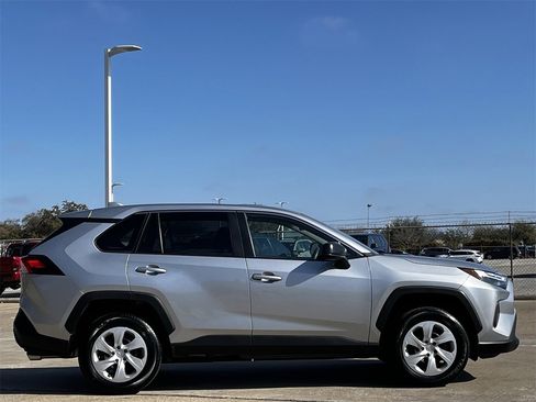 Used 2025 Toyota RAV4 LE image 3