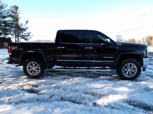 Used 2018 GMC Sierra 1500 SLT w/ SLT Premium Package image 5