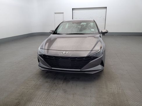Used 2023 Hyundai Elantra SEL w/ Cargo Package FWD image 15