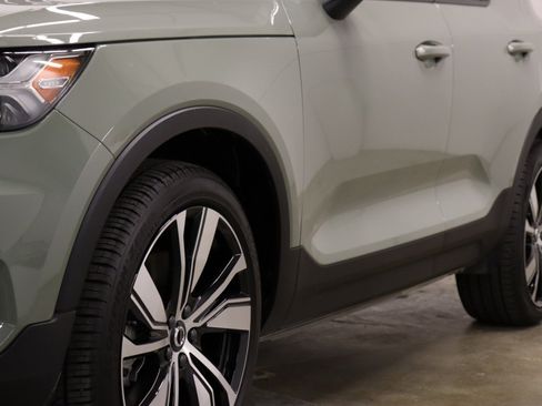 Used 2021 Volvo XC40 P8 Recharge AWD/4WD image 6