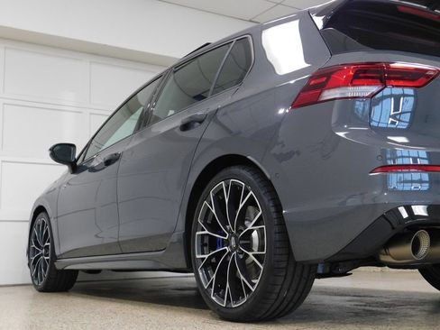 Used 2026 Volkswagen Golf AWD/4WD image 59