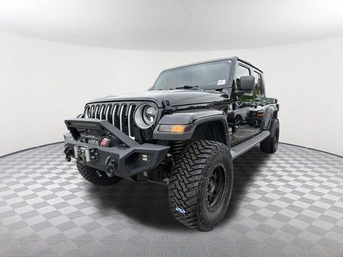 Used 2022 Jeep Gladiator Overland w/ Popular Equipment Package AWD/4WD image 1