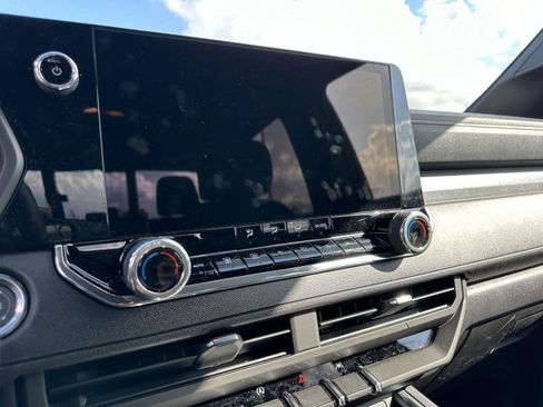 Used 2026 Chevrolet Colorado Trail Boss image 12