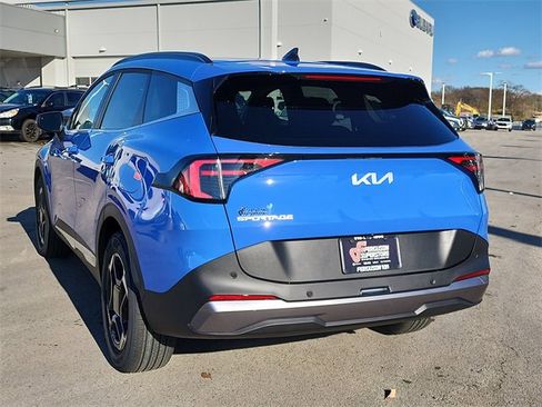 New 2026 Kia Sportage EX image 4