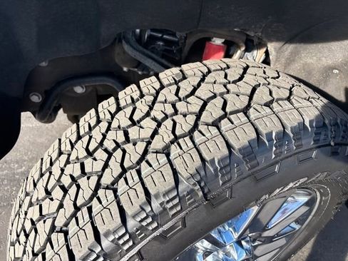 Used 2024 Chevrolet Silverado 3500 High Country w/ High Country Premium Package image 27