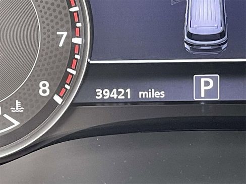 Used 2022 Nissan Armada Platinum w/ Captain's Chairs Package image 23