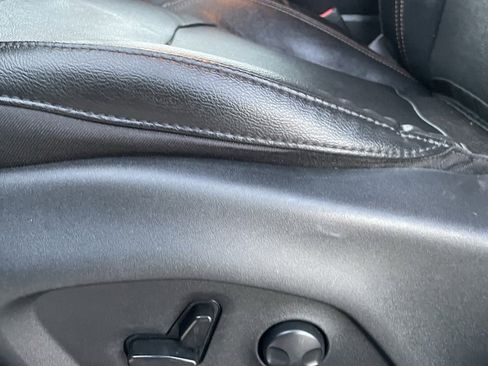 Used 2023 Jeep Compass Limited image 22